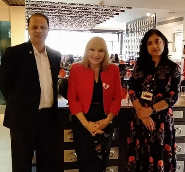 Read more about the article Meeting with Lynn Barrow, Dean University of HULL, UK